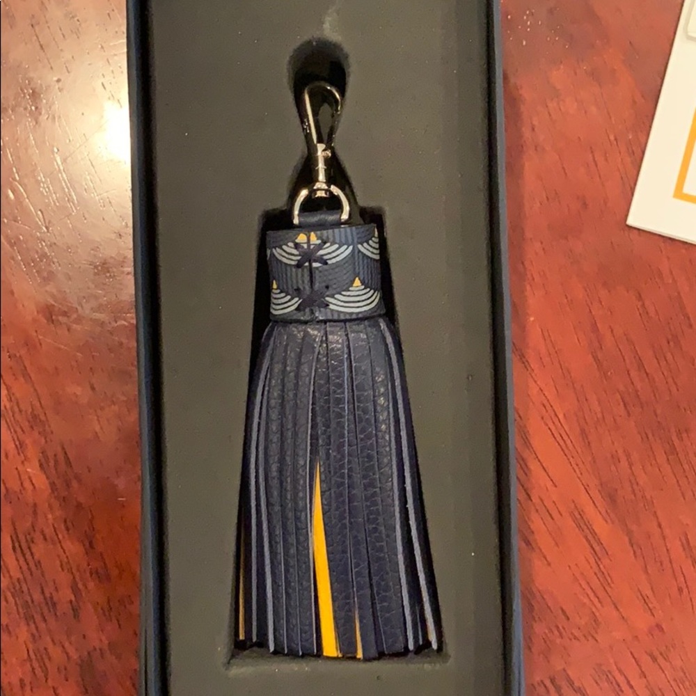Tassel accessory for Faure La Page bags